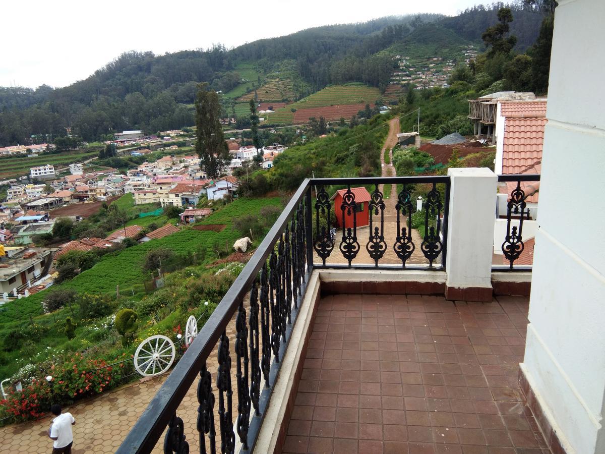 Berry Hills Resort Ooty Exterior foto