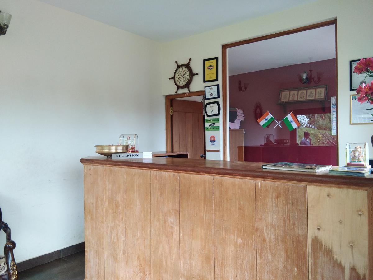 Berry Hills Resort Ooty Exterior foto